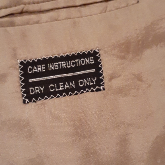 Superb Men Sport Coat Sold by Neiman Marcus 42L - Picture 8 of 12